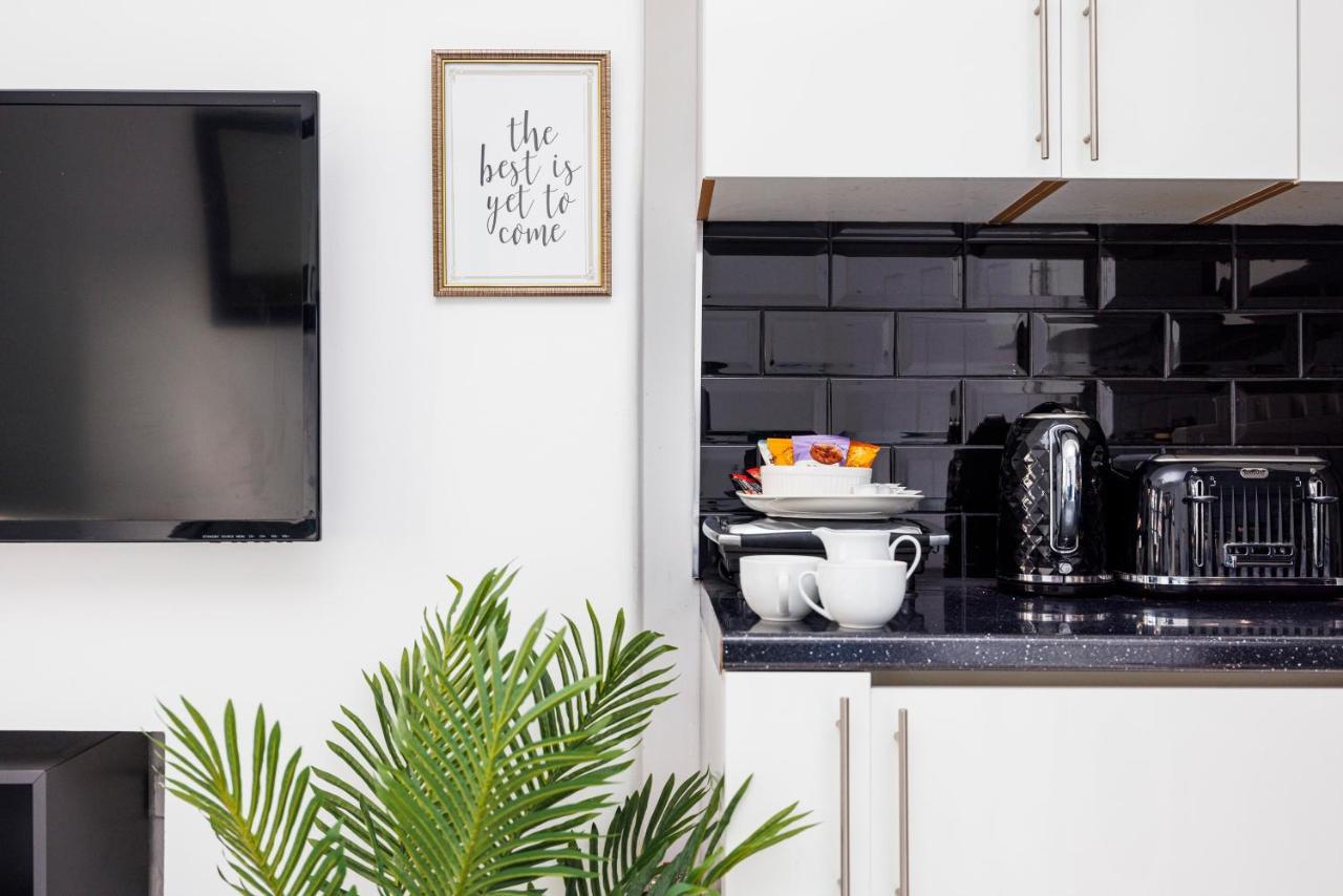 2 Bed Apartment ロンドン エクステリア 写真