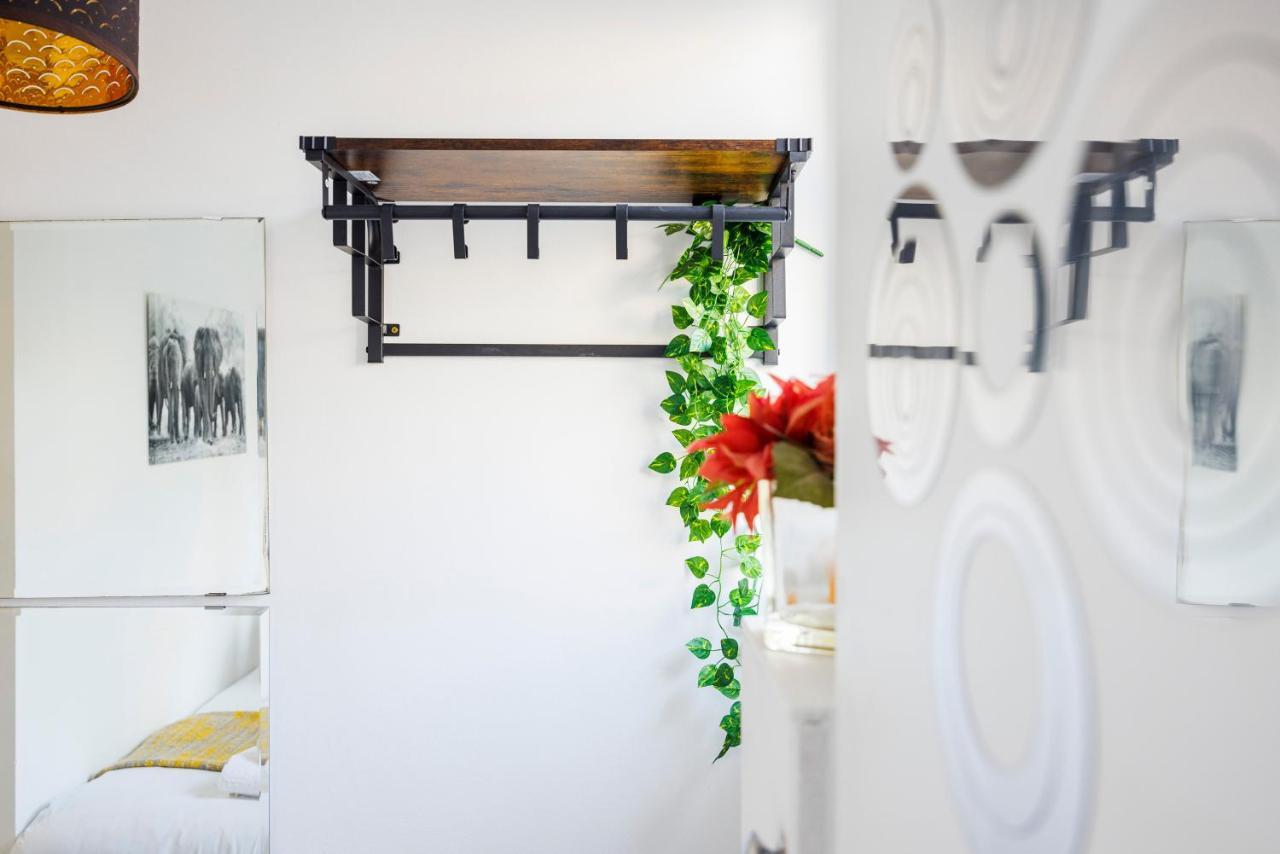 2 Bed Apartment ロンドン エクステリア 写真