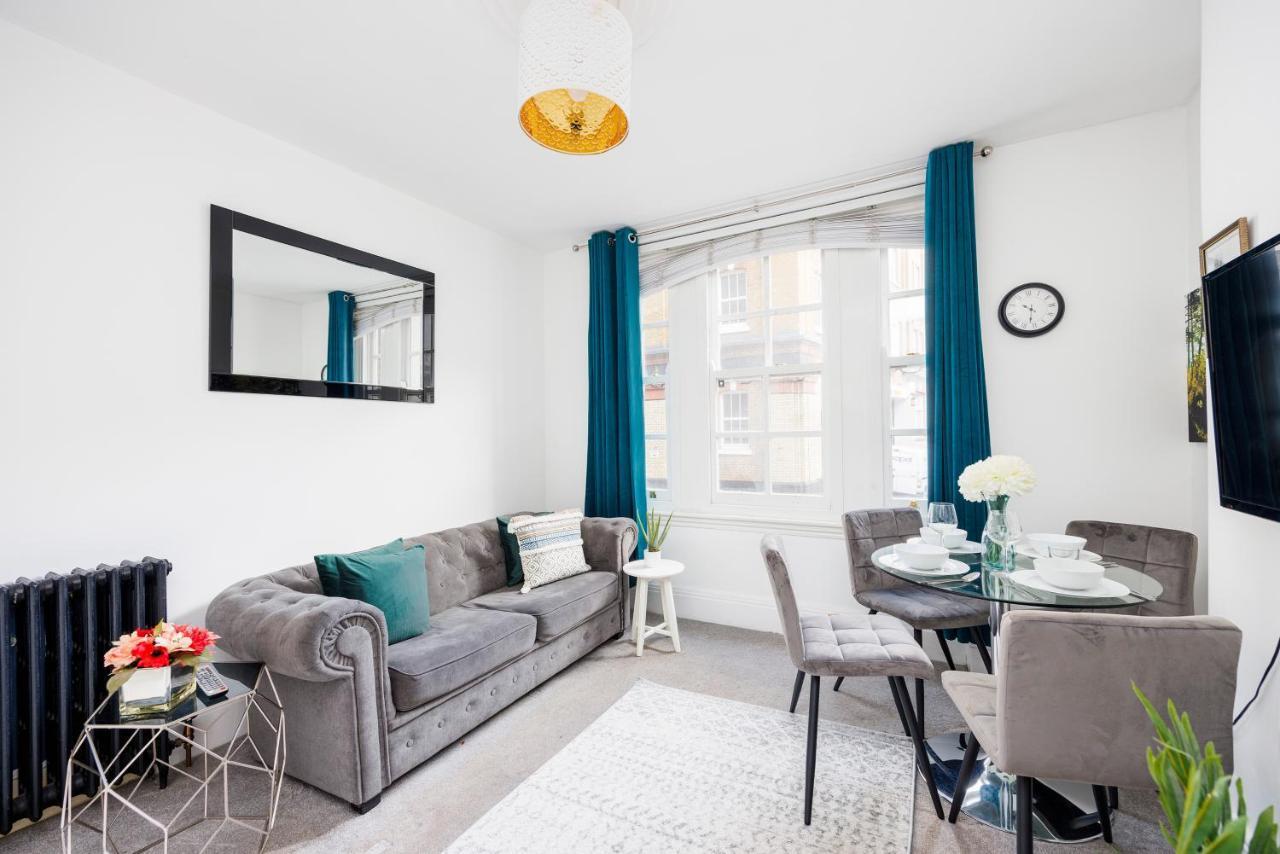 2 Bed Apartment ロンドン エクステリア 写真